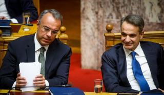 Επίσκεψη Μητσοτάκη στο υπουργείο Υποδομών και Μεταφορών