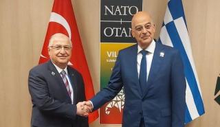 Συνάντηση Δένδια με τον Τούρκο ΥΠΑΜ, με τα ΜΟΔ στο επίκεντρο