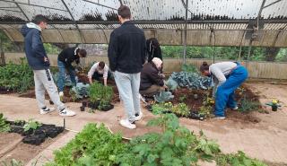 Carbon farming schools: Μαθητές γνώρισαν τη βιώσιμη γεωργία με την υποστήριξη της ΔΕΗ
