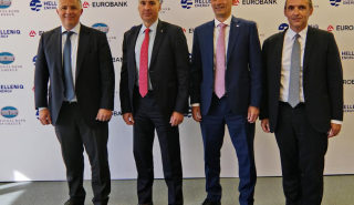 HELLENiQ ENERGY: Δάνειο 766 εκατ. ευρώ από Eurobank και Εθνική Τράπεζα για επενδύσεις ΑΠΕ