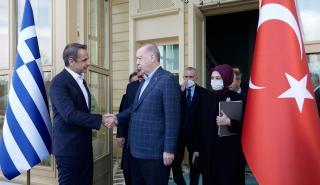 Σήμερα το κομβικό τετ α τετ Μητσοτάκη – Ερντογάν στο Βίλνιους: Οι στόχοι της Αθήνας