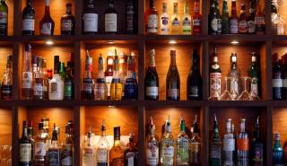 Νέο τοπίο στον κλάδο των αλκοολούχων ποτών – Τι αλλάζει και πώς κινούνται οι βασικοί «πρωταγωνιστές»