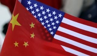 Η Κίνα υποστηρίζει ότι οι ΗΠΑ ακολουθούν τις «μη εμπορικές πρακτικές» για τις οποίες την κατηγορούν