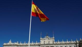Ισπανία: Εκατοντάδες τρακτέρ συρρέουν προς το κέντρο της Μαδρίτης