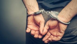 Συνελήφθη 48χρονος που νόθευε ηλιέλαιο με χημικές ουσίες που το έκαναν να μοιάζει με ελαιόλαδο