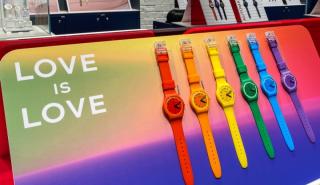 Μαλαισία: 3 χρόνια φυλακή για όσους φορούν ή πωλούν ρολόγια Swatch στα χρώματα της ΛΟΑΤΚΙ+ κοινότητας