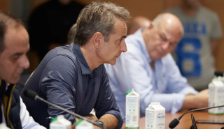 Μητσοτάκης από Βόλο: Προτεραιότητά μας ο απεγκλωβισμός και η πρόσβαση σε τρόφιμα και νερό