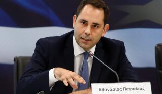 Πετραλιάς: Έχουν μειωθεί πολύ οι άμεσοι φόροι γι’ αυτό και εμφανίζεται αλλαγή στον λόγο άμεσων–έμμεσων φόρων