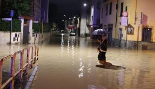 Αγνοείται η τύχη μιας γυναίκας και του γιου της έπειτα από κατολίσθηση στη νότια Ιταλία