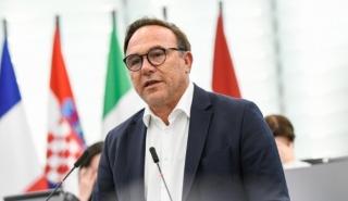 Πέτρος Κόκκαλης: Όταν τα τρακτέρ φτάνουν στο Eυρωκοινοβούλιο, κάτι έχουμε κάνει λάθος
