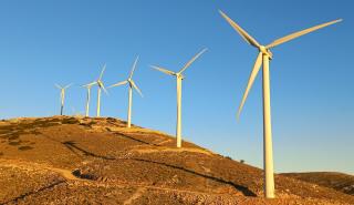 Η Macquarie Asset Management αποκτά το 50% της Enel Green Power Hellas