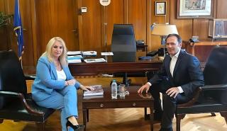Άννα Μάνη: Στόχος μια ισχυρή εγχώρια φαρμακοβιομηχανία, με περισσότερες επενδύσεις και νέες θέσεις εργασίας