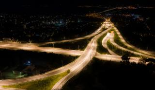 Ολυμπία Οδός: «Έξυπνο» σύστημα Προσαρμοστικού Φωτισμού στον αυτοκινητόδρομο Ελευσίνα- Κόρινθος – Πάτρα