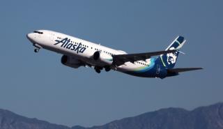 Alaska Airlines: Καθηλώνει όλο τον στόλο των Boeing 737 Max μετά την αποκόλληση παραθύρου εν πτήση