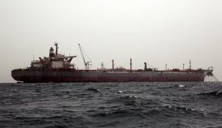 Οι Χούθι στόχευσαν κατά λάθος πλοίο που μετέφερε ρωσικό πετρέλαιο