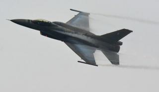 Η Ολλανδία υπόσχεται να παραδώσει έξι ακόμη μαχητικά F-16 στην Ουκρανία