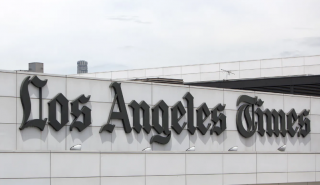 Los Angeles Times: Τα σχέδια για απολύσεις έφεραν την πρώτη απεργία δημοσιογράφων εδώ και 142 χρόνια