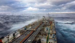 Chevron: Αλλάζει τα δρομολόγια των τάνκερ εξαιτίας των επιθέσεων Χούθι στην Ερυθρά Θάλασσα