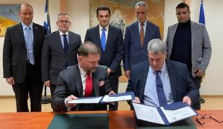 Υπεγράφη η συμφωνία μεταξύ ONEX - Algerie Ferries - Σκρέκας: Εγκαινιάζει νέους ορίζοντες
