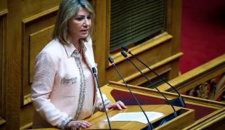Βουλή: Ολοκληρώθηκε η πρώτη επεξεργασία επί της αρχής του νομοσχεδίου για το ψηφιακό σχολείο