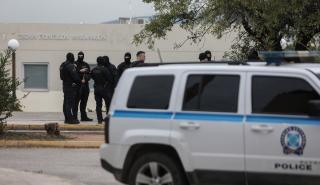 Μεγάλη αστυνομική επιχείρηση στην Πανεπιστημιούπολη του Ζωγράφου - Τρεις προσαγωγές