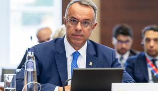 Σταϊκούρας: Έμπρακτη η στήριξη της κυβέρνησης στον κλάδο των αυτοκινητιστών ταξί
