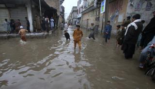 Πακιστάν - Πλημμύρες: Τουλάχιστον 65 νεκροί σε τέσσερις ημέρες