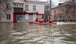 Ρωσία: Δεκάδες οι πλημμυρισμένοι οικισμοί - «Η πρόβλεψη δεν είναι ευνοϊκή» λέει το Κρεμλίνο