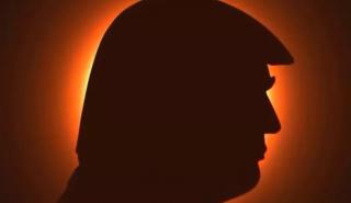 Total eclipse of the Trump: O τέως προέδρος με ανάρτησή του κρύβει τον ήλιο και βυθίζει τις ΗΠΑ στο σκοτάδι