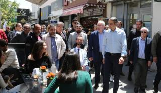 Tην κεντρική αγορά στο Μαρούσι επισκέφθηκε ο πρωθυπουργός