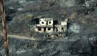 Σε ύφεση η φωτιά στην Πλάκα Κερατέας - Αναζωπύρωση του μετώπου στο Μαρκάτι