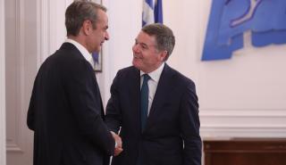 Συνάντηση Μητσοτάκη με τον Πρόεδρο του Eurogroup: «Οι επιδόσεις της ελληνικής οικονομίας από τις πιο θετικές ιστορίες στην Ευρωζώνη»