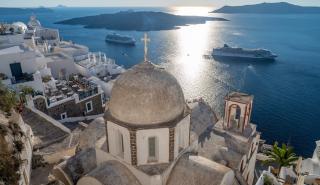 «Παγώνει» το τέλος κρουαζιέρας λόγω Σαντορίνης - Τι συζητήθηκε σε ημερίδα