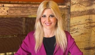 Επίθεση με μπογιές και τρικάκια στην είσοδο του βουλευτικού γραφείου της Έλενας Ράπτη