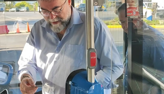 Ενθαρρυντικά τα αποτελέσματα από τη μέθοδο «Μπροστινή Πόρτα» για τον έλεγχο της εισιτηριοδιαφυγής στην Αθήνα