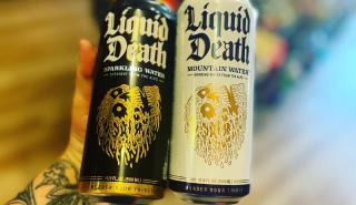 Liquid Death: Πώς μετέτρεψε το απλό νερό σε ένα brand αξίας 1,4 δισ. δολαρίων