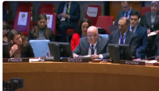 Συμβούλιο Ασφαλείας του ΟΗΕ: Υιοθετήθηκε σχέδιο ψηφίσματος Ελλάδας - ΗΠΑ για την Ερυθρά Θάλασσα