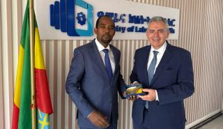 Xαρακόπουλος με Αιθίοπα υφυπ. Εργασία: Πρόταση για διακρατική συμφωνία εισαγωγής εργατικού δυναμικού από την Αιθιοπία