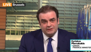 Πιερρακάκης στο Bloomberg: Να κινηθούμε γρήγορα για συμφωνία ΕΕ με ΗΠΑ - Story σταθερότητας η Ελλάδα