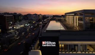 Hilton: Εγκαίνια για το νέο Garden Inn της Συγγρού και νέα σχέδια για την Κρήτη