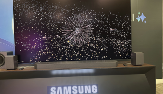 Samsung: Ενισχύει τα μερίδιά της στην αγορά της τηλεόρασης και επενδύει στο AI