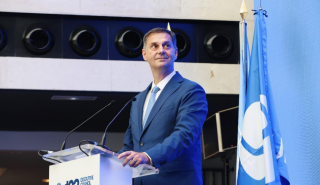 Συνάντηση Θεοχάρη με τον Υφυπουργό Ενέργειας του Αζερμπαϊτζάν