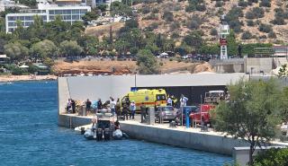Ελικόπτερο κατέπεσε στη μαρίνα Βουλιαγμένης - Καλά στην υγεία τους οι πέντε επιβαίνοντες