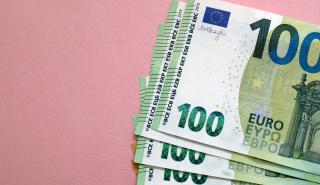 Πότε πληρώνει το επίδομα των 100 ευρώ για τους εργαζόμενους