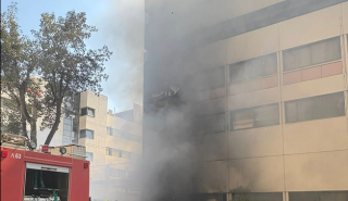 Υπό έλεγχο η φωτιά στο νοσοκομείο Metropolitan στον Χολαργό - Εκκενώθηκαν κλινικές