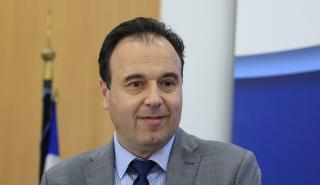 Παπαστεργίου: Ακραίες οι προκλήσεις από την τεχνητή νοημοσύνη - Ανάγκη για ισορροπία