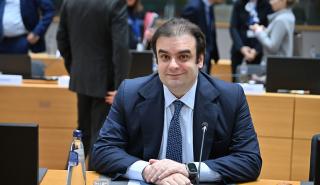 Πιερρακάκης στο Ecofin: Πέντε ευκαιρίες για το ψηφιακό ευρώ