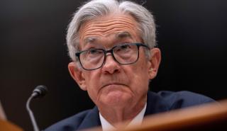 «Σφίγγα» ο Πάουελ για τα επιτόκια της Fed τον Σεπτέμβριο - Το «καρφί» για τον Τραμπ
