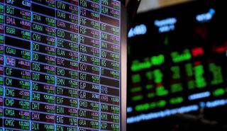 «Φτερά» στη Wall Street από μάκρο και εταιρικά κέρδη - Ιστορικό υψηλό για S&P 500 και Nasdaq