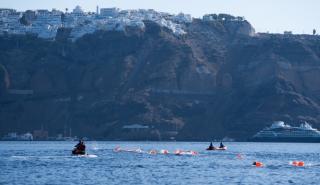 Santorini Experience 2025: Κολύμβηση από την Καρδιά του Ηφαιστείου της Σαντορίνης